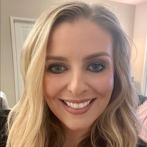 Meet your Posher, Meredith